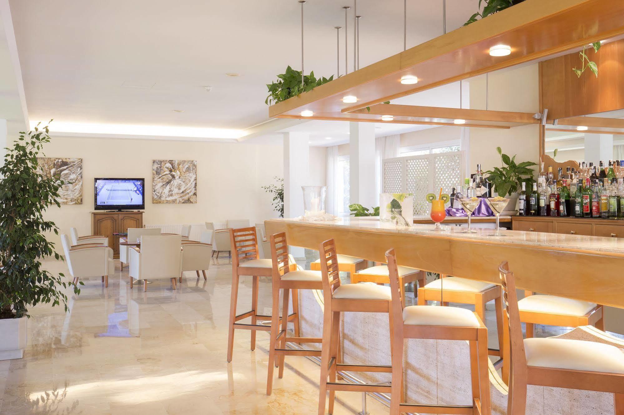 Canyamel Sun Aparthotel ภายนอก รูปภาพ